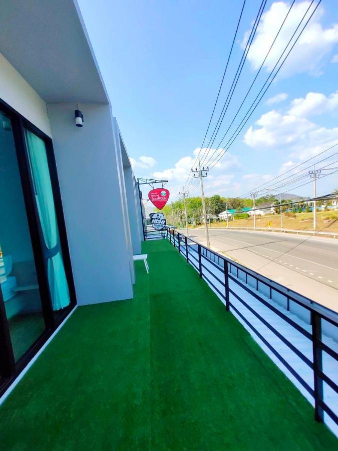 Belong Boutique Luxury Hotel Ban Wang Khon Exterior foto